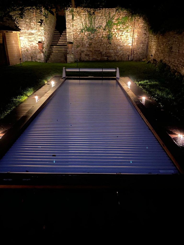 Vue piscine créée après rénovation